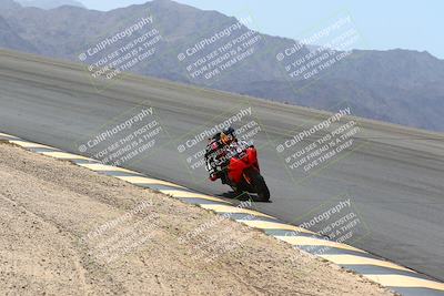 media/Apr-10-2022-SoCal Trackdays (Sun) [[f104b12566]]/Bowl (11am)/